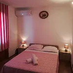 Affittacamere Bа́kish 3*