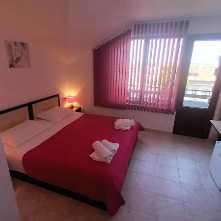 Bа́kish בית הארחה