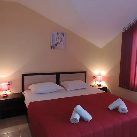 Bа́kish Penzion 3*